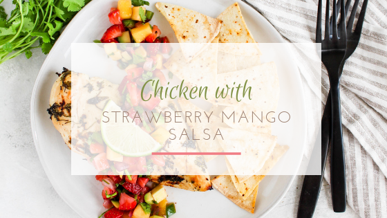 sheet pan chicken with strawberry mango salsa