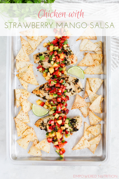 sheet pan chicken with strawberry mango salsa