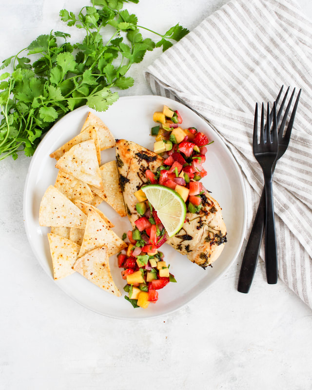 sheet pan chicken with strawberry mango salsa