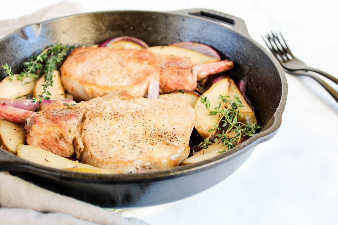 skillet maple glazed pork chops with pears